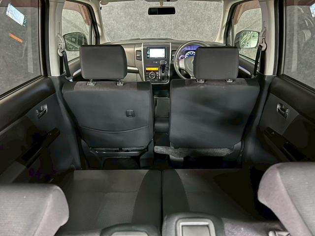 ワゴンＲスティングレー リミテッドＩＩ　車検９年２月　オートギヤシフト　スマートキー　ナビ　ＡＢＳ　ＳＲＳエアバッグパワステ　パワーウィンドウ　イルミネーション　シートヒーター　アルミホイール　フォグランプ　２ＷＤ　ＣＶＴ（26枚目）