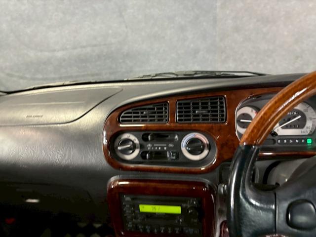 ミラジーノ ジーノ　Ｓエディション　車検９年１１月　オートギヤシフト　キー２本　ＣＤ　カセット　ＡＢＳ　ＳＲＳエアバッグ　パワステ　パワーウィンドウ　アルミホイール　フォグランプ　２ＷＤ　４ＡＴ（7枚目）