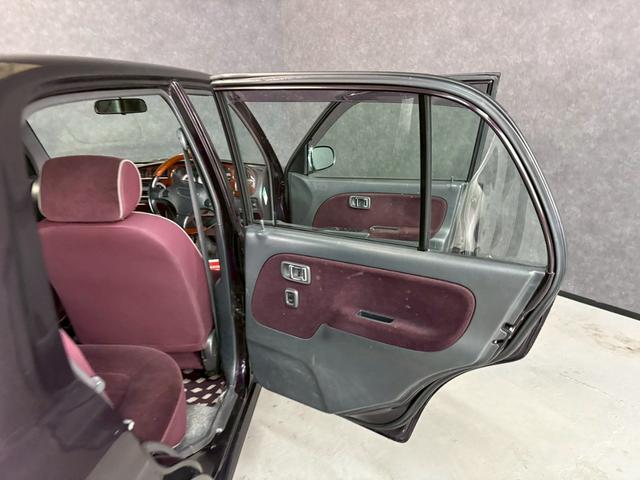 ミラジーノ ジーノ　Ｓエディション　車検９年１１月　オートギヤシフト　キー２本　ＣＤ　カセット　ＡＢＳ　ＳＲＳエアバッグ　パワステ　パワーウィンドウ　アルミホイール　フォグランプ　２ＷＤ　４ＡＴ（22枚目）