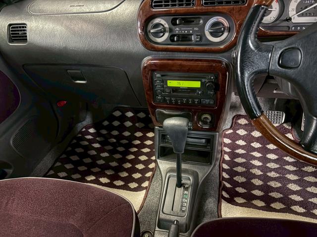 ミラジーノ ジーノ　Ｓエディション　車検９年１１月　オートギヤシフト　キー２本　ＣＤ　カセット　ＡＢＳ　ＳＲＳエアバッグ　パワステ　パワーウィンドウ　アルミホイール　フォグランプ　２ＷＤ　４ＡＴ（32枚目）