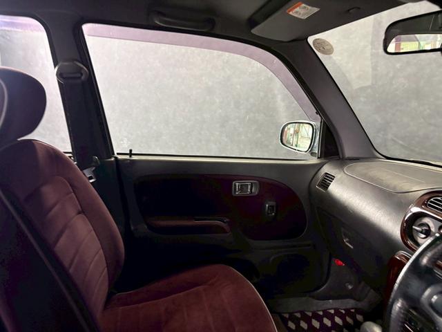 ミラジーノ ジーノ　Ｓエディション　車検９年１１月　オートギヤシフト　キー２本　ＣＤ　カセット　ＡＢＳ　ＳＲＳエアバッグ　パワステ　パワーウィンドウ　アルミホイール　フォグランプ　２ＷＤ　４ＡＴ（58枚目）