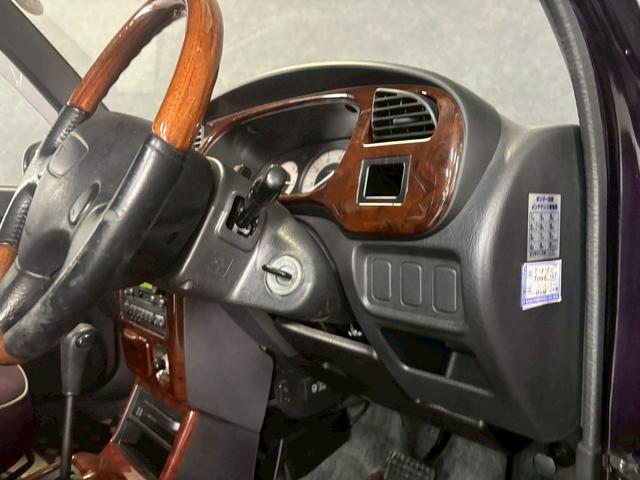 ミラジーノ ジーノ　車検９年２月　オートギヤシフト　ＣＤ　カセット　ＡＢＳ　ＳＲＳエアバッグ　パワステ　パワーウィンドウ　アルミホイール　２ＷＤ　４ＡＴ（15枚目）