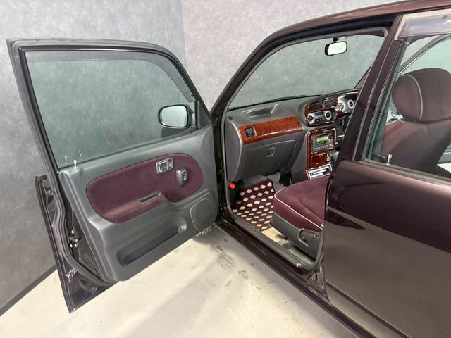 ミラジーノ ジーノ　車検９年２月　オートギヤシフト　ＣＤ　カセット　ＡＢＳ　ＳＲＳエアバッグ　パワステ　パワーウィンドウ　アルミホイール　２ＷＤ　４ＡＴ（25枚目）