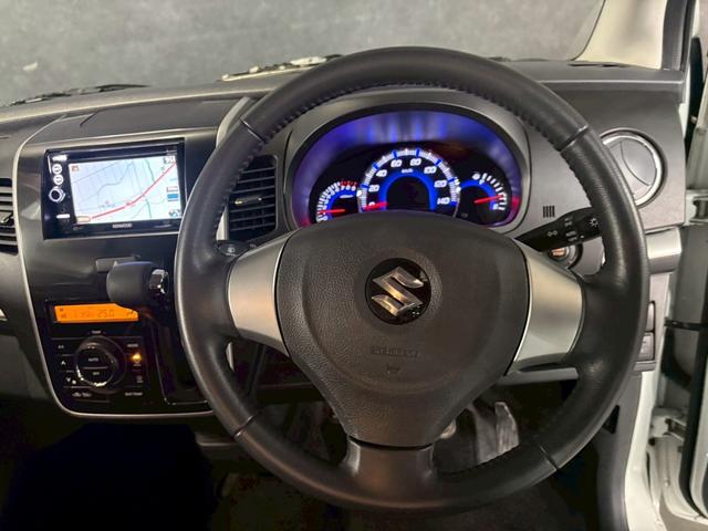 ワゴンＲスティングレー リミテッド　車検９年１１月　オートギヤシフト　スマートキー２本　ナビ　ＡＢＳ　ＳＲＳエアバッグ　イルミネーション　パワステ　パワーウィンドウ　アルミホイール　フォグランプ　２ＷＤ　ＣＶＴ（23枚目）