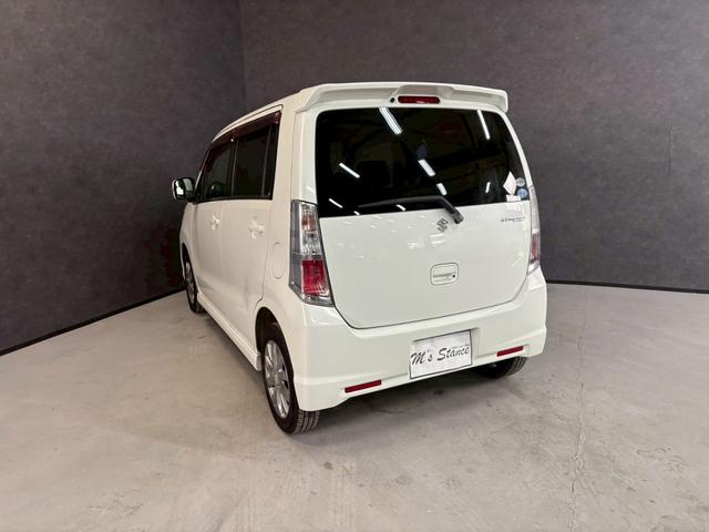 ワゴンＲスティングレー リミテッド　車検９年１１月　オートギヤシフト　スマートキー２本　ナビ　ＡＢＳ　ＳＲＳエアバッグ　イルミネーション　パワステ　パワーウィンドウ　アルミホイール　フォグランプ　２ＷＤ　ＣＶＴ（26枚目）