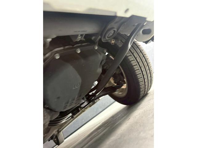 ワゴンＲスティングレー リミテッド　車検９年１１月　オートギヤシフト　スマートキー２本　ナビ　ＡＢＳ　ＳＲＳエアバッグ　イルミネーション　パワステ　パワーウィンドウ　アルミホイール　フォグランプ　２ＷＤ　ＣＶＴ（52枚目）