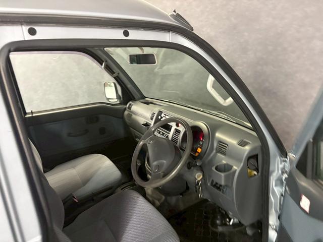 ハイゼットトラック ジャンボ 車検9年11月 4WD オートギヤシフト キーレス ラジオ エアコン ABS SRSエアバッグ パワステ パワーウィンドウ 3AT(44枚目)