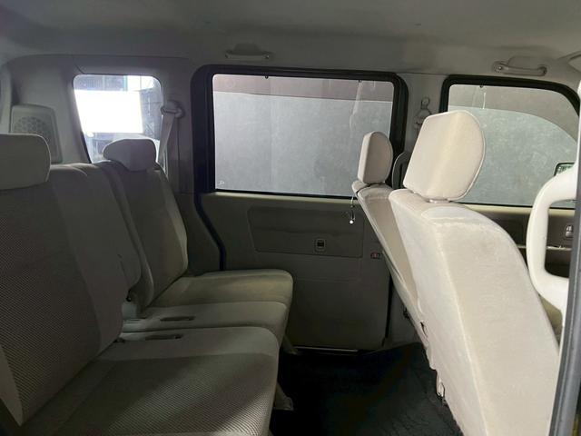 エブリイワゴン ＰＺターボスペシャル　車検９年１月　ターボ　オートギヤシフト　キーレス　ナビ　両側電動スライドドア　ＡＢＳ　ＳＲＳエアバッグ　パワステ　パワーウィンドウ　フォグランプ　アルミホイール　２ＷＤ　４ＡＴ（29枚目）