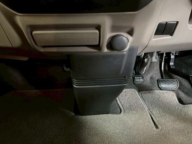 パレット L 車検9年11月 オートギヤシフト スマートキー キー2本 CD ABS SRSエアバッグ ヘッドライトレベライザー パワステ パワーウィンドウ アルミホイール 2WD CVT(7枚目)