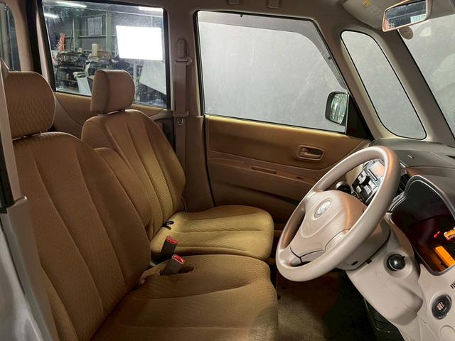 パレット L 車検9年11月 オートギヤシフト スマートキー キー2本 CD ABS SRSエアバッグ ヘッドライトレベライザー パワステ パワーウィンドウ アルミホイール 2WD CVT(27枚目)