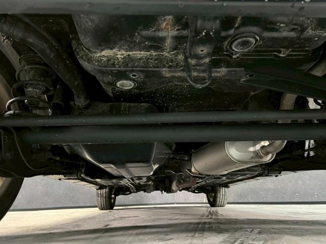 Keiワークス ベースグレード 車検9年11月 ターボ 5MT マニュアルギヤシフト キーレス CD レカロシート ABS SRSエアバッグ ヘッドライトレベライザー パワステ パワーウィンドウ フォグランプ アルミホイール 2WD(39枚目)