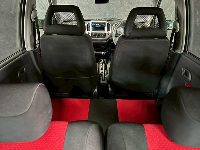 Keiワークス ベースグレード 車検9年11月 ターボ 5MT マニュアルギヤシフト キーレス CD レカロシート ABS SRSエアバッグ ヘッドライトレベライザー パワステ パワーウィンドウ フォグランプ アルミホイール 2WD(54枚目)