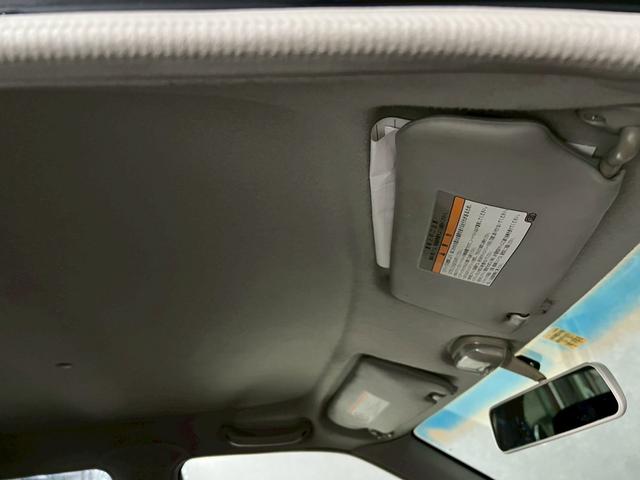 Keiワークス ベースグレード 車検9年11月 ターボ 5MT マニュアルギヤシフト キーレス CD レカロシート ABS SRSエアバッグ ヘッドライトレベライザー パワステ パワーウィンドウ フォグランプ アルミホイール 2WD(59枚目)