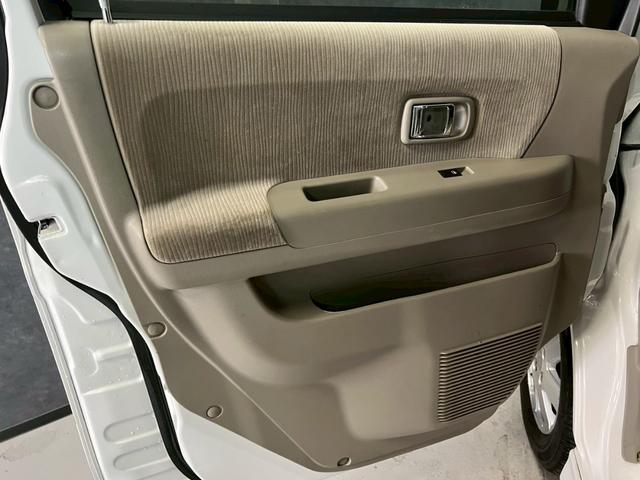 アトレーワゴン カスタムターボRSリミテッド 車検9年11月 ターボ 4WD オートギヤシフト キーレス ナビ 左電動スライドドア ABS SRSエアバッグ パワステ パワーウィンドウ アルミホイール フォグランプ 4AT(61枚目)