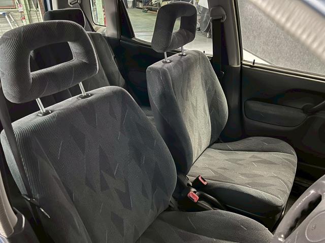 Kei Eリミテッド 車検9年11月 オートギヤシフト キーレス CD ETC ABS SRSエアバッグ パワステ パワーウィンドウ 2WD 4AT(9枚目)