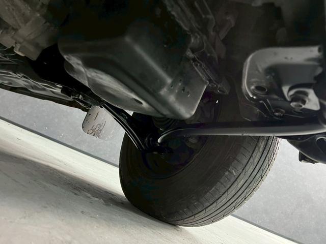 Kei Eリミテッド 車検9年11月 オートギヤシフト キーレス CD ETC ABS SRSエアバッグ パワステ パワーウィンドウ 2WD 4AT(16枚目)