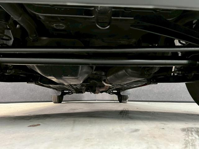 Kei Eリミテッド 車検9年11月 オートギヤシフト キーレス CD ETC ABS SRSエアバッグ パワステ パワーウィンドウ 2WD 4AT(39枚目)