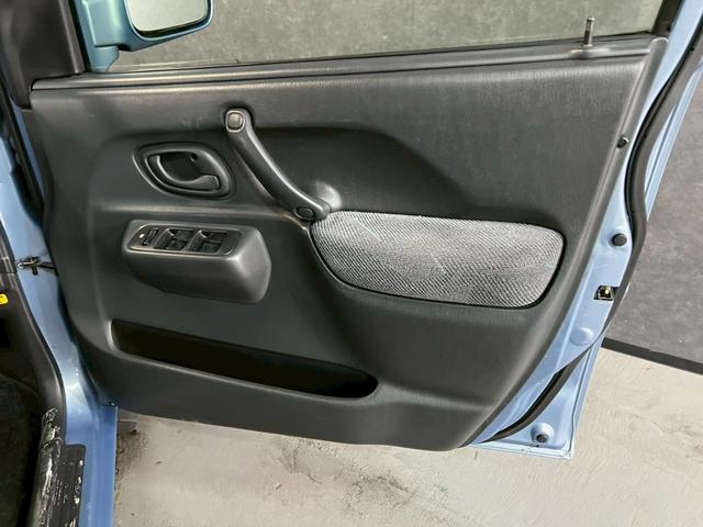 Kei Eリミテッド 車検9年11月 オートギヤシフト キーレス CD ETC ABS SRSエアバッグ パワステ パワーウィンドウ 2WD 4AT(55枚目)