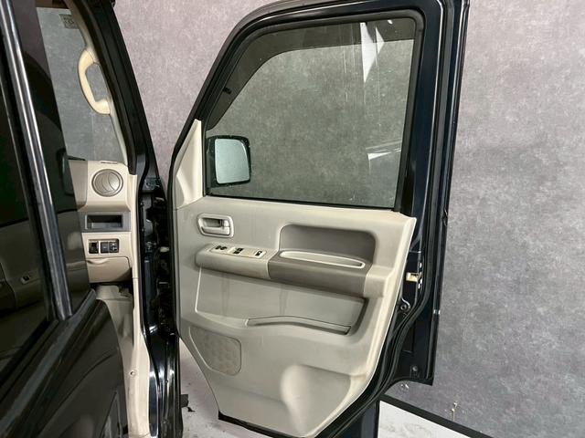 エブリイ ジョイン 車検9年11月 4WD バッテリー プラグ コイル新品 オートギヤシフト キーレス CD ABS SRSエアバッグ ヘッドライトレベライザー パワステ パワーウィンドウ リアクーラー 3AT(41枚目)