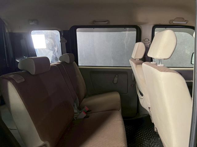 エブリイ ジョイン 車検9年11月 4WD バッテリー プラグ コイル新品 オートギヤシフト キーレス CD ABS SRSエアバッグ ヘッドライトレベライザー パワステ パワーウィンドウ リアクーラー 3AT(48枚目)