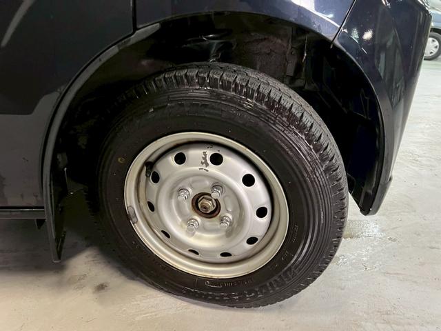 エブリイ ジョイン 車検9年11月 4WD バッテリー プラグ コイル新品 オートギヤシフト キーレス CD ABS SRSエアバッグ ヘッドライトレベライザー パワステ パワーウィンドウ リアクーラー 3AT(53枚目)