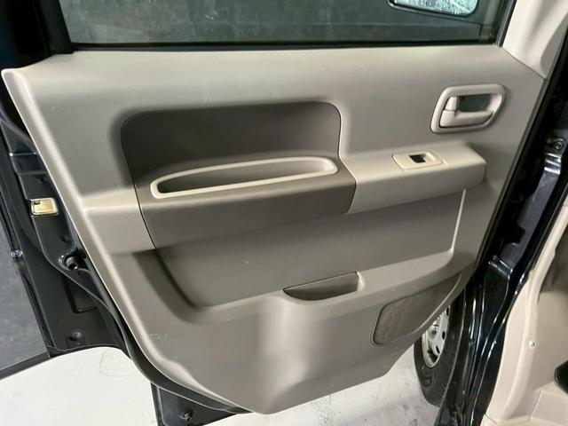 エブリイ ジョイン 車検9年11月 4WD バッテリー プラグ コイル新品 オートギヤシフト キーレス CD ABS SRSエアバッグ ヘッドライトレベライザー パワステ パワーウィンドウ リアクーラー 3AT(57枚目)