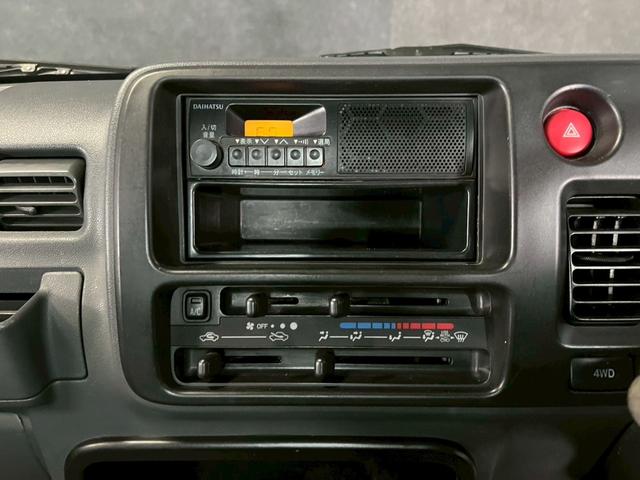 ハイゼットトラック エアコン・パワステ スペシャル 車検9年11月 4WD 5MT マニュアルギヤシフト エアコン ラジオ(38枚目)