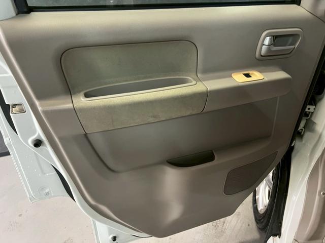 エブリイワゴン PZターボスペシャル 車検9年11月 ターボ 車高調.ローダウン スタッドレス新品 オートギヤシフト キーレス ナビ 両側電動スライドドア ABS SRSエアバッグ パワステ パワーウィンドウ フォグランプ オートステップ(10枚目)