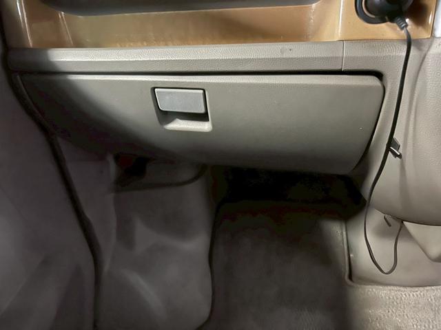 エブリイワゴン PZターボスペシャル 車検9年11月 ターボ 車高調.ローダウン スタッドレス新品 オートギヤシフト キーレス ナビ 両側電動スライドドア ABS SRSエアバッグ パワステ パワーウィンドウ フォグランプ オートステップ(60枚目)