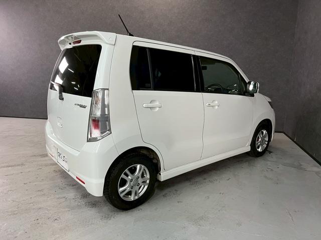 ワゴンRスティングレー リミテッド 車検9年11月 オートギヤシフト スマートキー ナビ ABS SRSエアバッグ パワステ パワーウィンドウ イルミネーション フォグランプ アルミホイール 2WD CVT(20枚目)