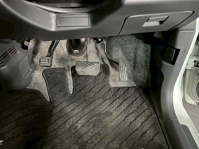 ワゴンRスティングレー リミテッド 車検9年11月 オートギヤシフト スマートキー ナビ ABS SRSエアバッグ パワステ パワーウィンドウ イルミネーション フォグランプ アルミホイール 2WD CVT(41枚目)