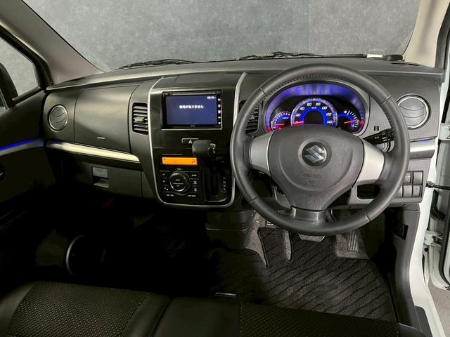 ワゴンRスティングレー リミテッド 車検9年11月 オートギヤシフト スマートキー ナビ ABS SRSエアバッグ パワステ パワーウィンドウ イルミネーション フォグランプ アルミホイール 2WD CVT(48枚目)