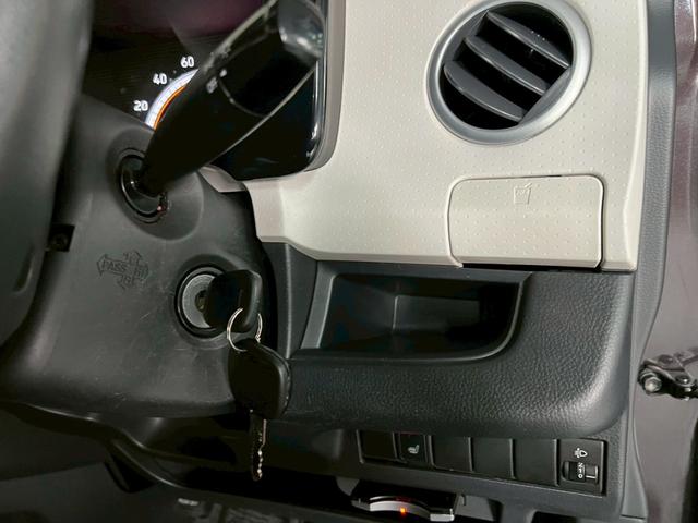 モコ S FOUR 車検9年11月 4WD オートギヤシフト キーレス キー2本 CD ETC ABS SRSエアバッグ ヘッドライトレベライザー パワステ パワーウィンドウ シートヒーター アルミホイール CVT(8枚目)