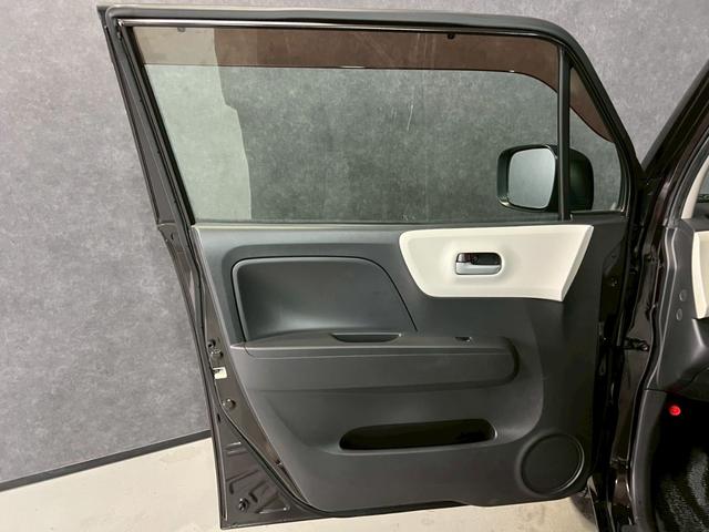 モコ S FOUR 車検9年11月 4WD オートギヤシフト キーレス キー2本 CD ETC ABS SRSエアバッグ ヘッドライトレベライザー パワステ パワーウィンドウ シートヒーター アルミホイール CVT(13枚目)