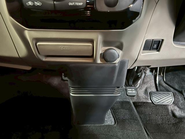 パレット TS 車検9年11月 ターボ 4WD オートギヤシフト スマートキー CD 両側電動スライドドア ABS SRSエアバッグ パワステ パワーウィンドウ シートヒーター フォグランプ イルミネーション 4AT(50枚目)