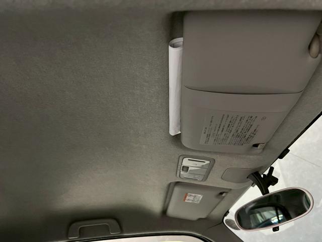 ミラジーノ ミニライト　車検９年１１月　オートギヤシフト　ナビ　ＡＢＳ　ＳＲＳエアバッグ　パワステ　パワーウィンドウ　ｍｏｍｏステアリング　アルミホイール　フォグランプ　２ＷＤ　４ＡＴ（33枚目）