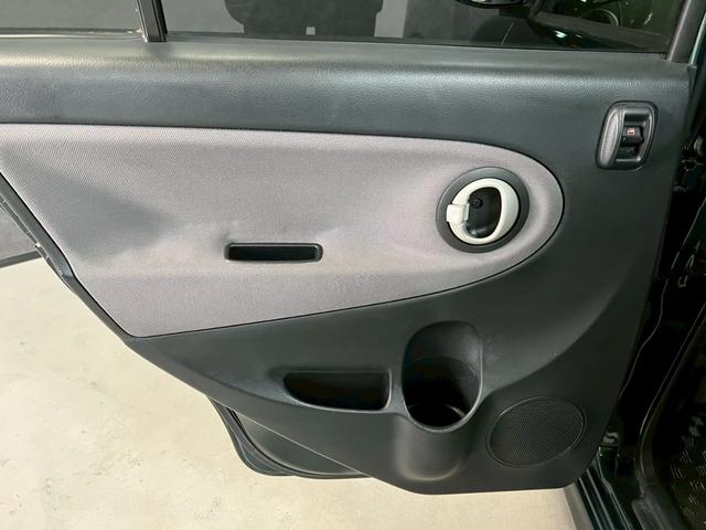 ミラジーノ ミニライト　車検９年１１月　オートギヤシフト　ナビ　ＡＢＳ　ＳＲＳエアバッグ　パワステ　パワーウィンドウ　ｍｏｍｏステアリング　アルミホイール　フォグランプ　２ＷＤ　４ＡＴ（37枚目）