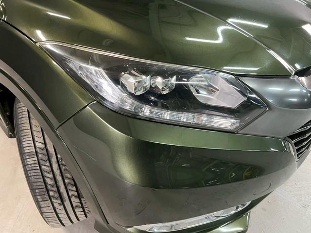ヴェゼル ハイブリッドＺ　車検９年１１月　オートギヤシフト　スマートキー　ナビ　ＡＢＳ　ＳＲＳエアバッグ　横滑り防止　パワステ　パワーウィンドウ　ＬＥＤルームランプ　ＥＣＯＮ　アルミホイール　フォグランプ　２ＷＤ　７ＡＴ（58枚目）