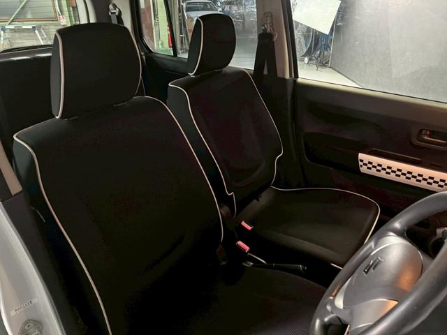 ハスラー Ｇ　車検９年１１月　４ＷＤ　５ＭＴ　マニュアルギヤシフト　キーレス　ナビ　ＥＴＣ　ＡＢＳ　ＳＲＳエアバッグ　ヘッドライトレベライザー　パワステ　パワーウィンドウ　シートヒーター　アイドリングストップ（17枚目）