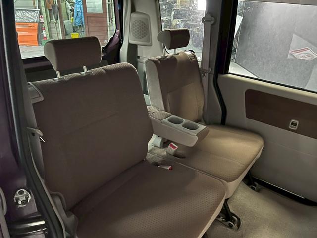 エブリイワゴン ＪＰターボ　車検９年１１月　ターボ　４ＷＤ　オートギヤシフト　キーレス　ＣＤ　ＡＢＳ　ＳＲＳエアバッグ　パワステ　パワーウィンドウ　シートヒーター　リアクーラー　４ＡＴ（35枚目）