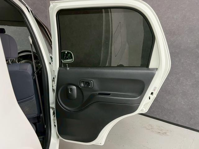 テリオスキッド Ｌ　車検９年２月　ターボ　４ＷＤ　５ＭＴ　マニュアルギヤシフト　キーレス　キー２本　ＣＤ　ＡＢＳ　ＳＲＳエアバッグ　ヘッドライトレベライザー　パワステ　パワーウィンドウ　フォグランプ　フォグランプ（26枚目）