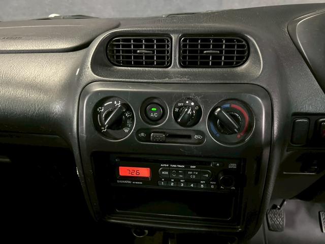 テリオスキッド Ｌ　車検９年２月　ターボ　４ＷＤ　５ＭＴ　マニュアルギヤシフト　キーレス　キー２本　ＣＤ　ＡＢＳ　ＳＲＳエアバッグ　ヘッドライトレベライザー　パワステ　パワーウィンドウ　フォグランプ　フォグランプ（39枚目）