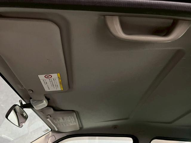 テリオスキッド Ｌ　車検９年２月　ターボ　４ＷＤ　５ＭＴ　マニュアルギヤシフト　キーレス　キー２本　ＣＤ　ＡＢＳ　ＳＲＳエアバッグ　ヘッドライトレベライザー　パワステ　パワーウィンドウ　フォグランプ　フォグランプ（49枚目）