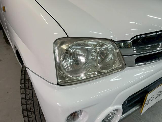 テリオスキッド Ｌ　車検９年２月　ターボ　４ＷＤ　５ＭＴ　マニュアルギヤシフト　キーレス　キー２本　ＣＤ　ＡＢＳ　ＳＲＳエアバッグ　ヘッドライトレベライザー　パワステ　パワーウィンドウ　フォグランプ　フォグランプ（66枚目）