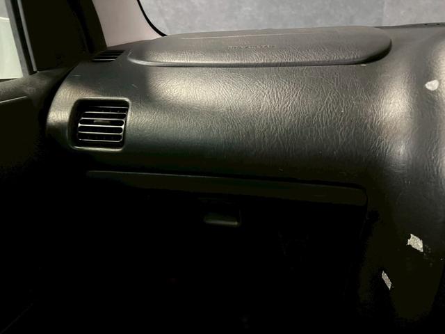 テリオスキッド Ｌ　車検９年２月　ターボ　４ＷＤ　５ＭＴ　マニュアルギヤシフト　キーレス　キー２本　ＣＤ　ＡＢＳ　ＳＲＳエアバッグ　ヘッドライトレベライザー　パワステ　パワーウィンドウ　フォグランプ　フォグランプ（67枚目）