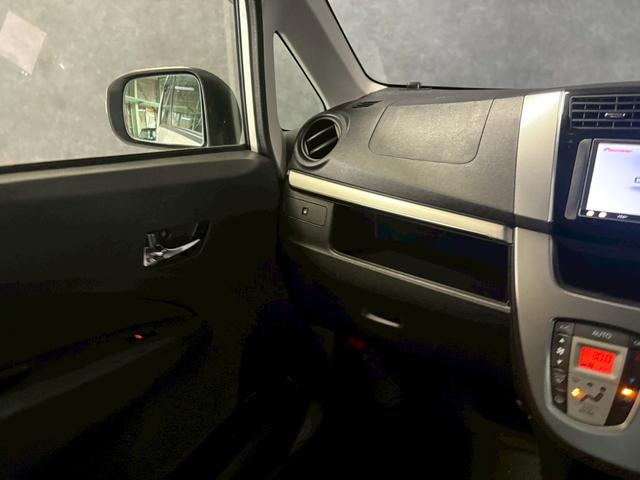 ムーヴ カスタム　Ｘ　ＳＡ　車検９年１１月　オートギヤシフト　スマートキー　ナビ　ＡＢＳ　ＳＲＳエアバッグ　横滑り防止　パワステ　パワーウィンドウ　ｅｃｏＩＤＬＥ　アルミホイール　フォグランプ　２ＷＤ　ＣＶＴ（44枚目）