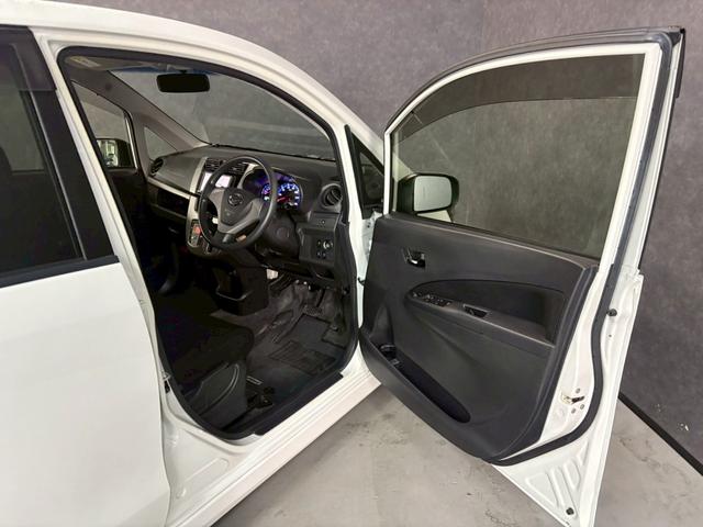 ムーヴ カスタム　Ｘ　ＳＡ　車検９年１１月　オートギヤシフト　スマートキー　ナビ　ＡＢＳ　ＳＲＳエアバッグ　横滑り防止　パワステ　パワーウィンドウ　ｅｃｏＩＤＬＥ　アルミホイール　フォグランプ　２ＷＤ　ＣＶＴ（50枚目）