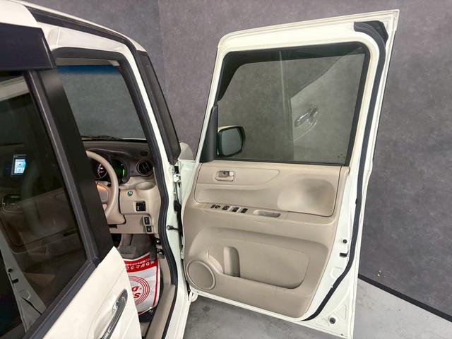 Ｎ－ＢＯＸ Ｇ・Ｌパッケージ　車検９年１１月　オートギヤシフト　スマートキー　ＣＤ　バックカメラ　左電動スライドドア　ＡＢＳ　ＳＲＳエアバッグ　横滑り防止　ヘッドライトレベライザー　パワステ　パワーウィンドウ　アルミホイール（10枚目）