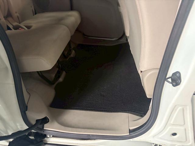 Ｎ－ＢＯＸ Ｇ・Ｌパッケージ　車検９年１１月　オートギヤシフト　スマートキー　ＣＤ　バックカメラ　左電動スライドドア　ＡＢＳ　ＳＲＳエアバッグ　横滑り防止　ヘッドライトレベライザー　パワステ　パワーウィンドウ　アルミホイール（16枚目）