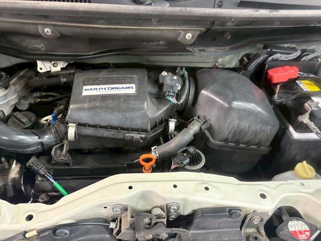 Ｎ－ＢＯＸ Ｇ・Ｌパッケージ　車検９年１１月　オートギヤシフト　スマートキー　ＣＤ　バックカメラ　左電動スライドドア　ＡＢＳ　ＳＲＳエアバッグ　横滑り防止　ヘッドライトレベライザー　パワステ　パワーウィンドウ　アルミホイール（46枚目）